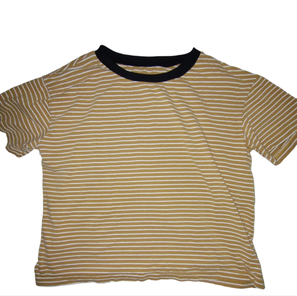 Neck ringer crop T
